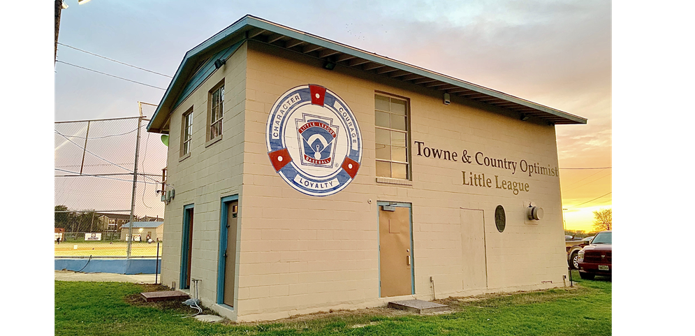 Towne and Country Optimist